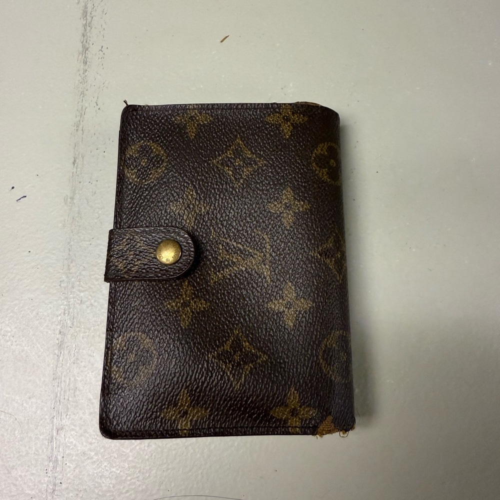 Louis Vuitton Wallet